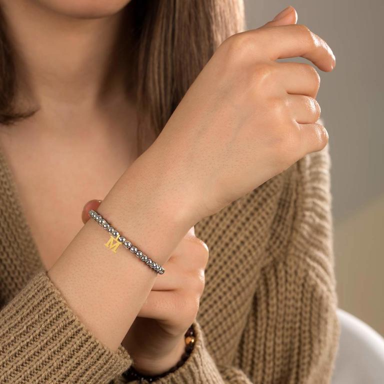 دستبند طلا سنگی حرف M