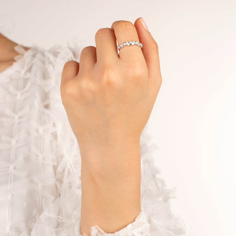 انگشتر طلا سفید نگین مارکیز برلیان